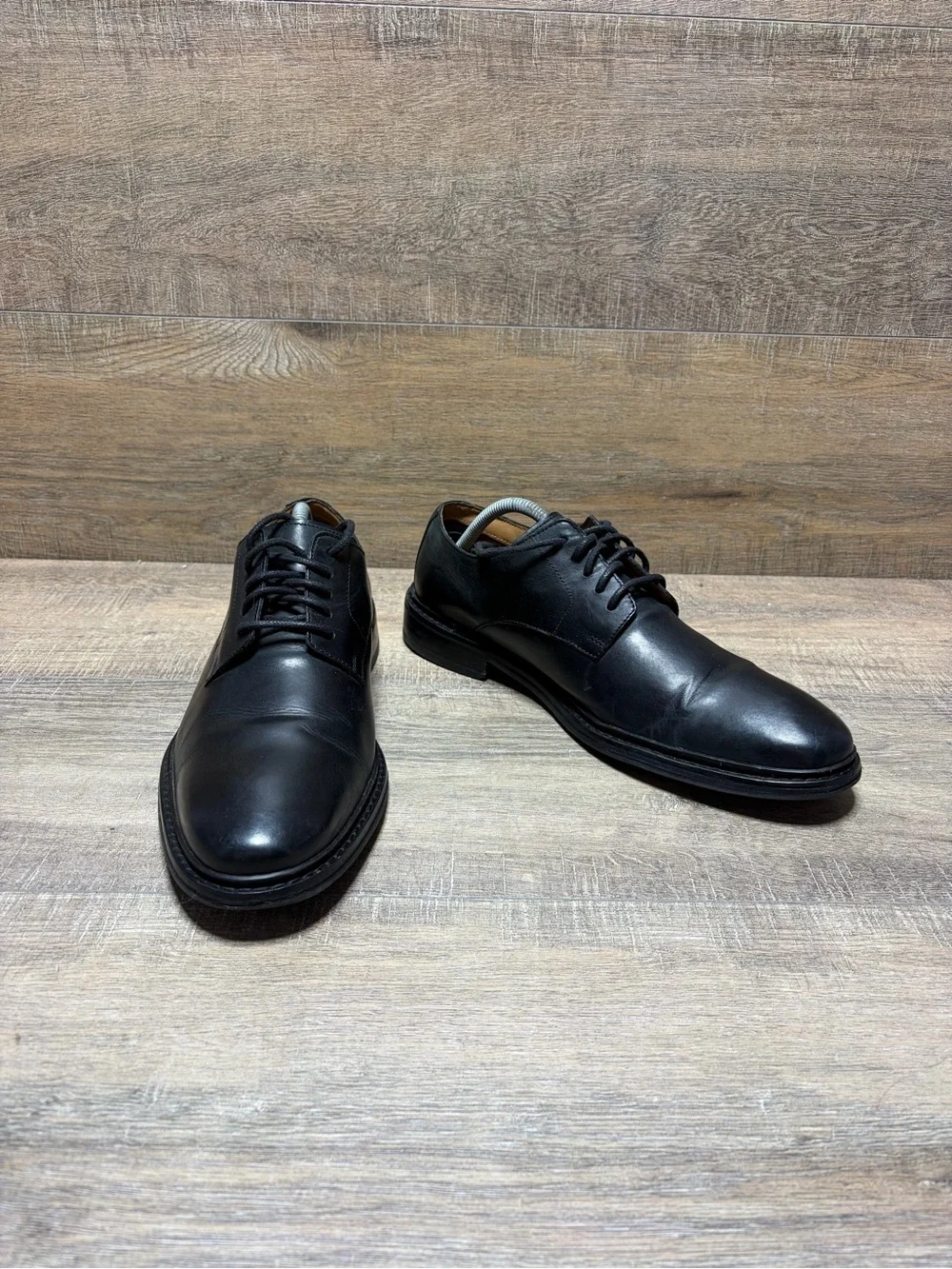 Cole Haan Black Leather Derby Lace-Up Shoes